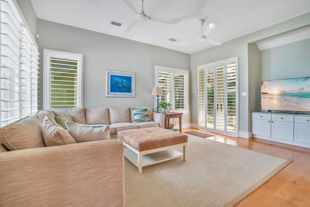 1423 N Atlantic Avenue, New Smyrna Beach, FL 32169 Photo