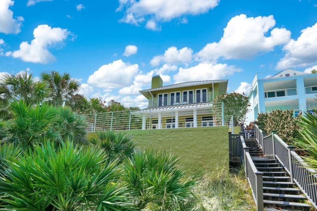 1423 N Atlantic Avenue, New Smyrna Beach, FL 32169 Photo