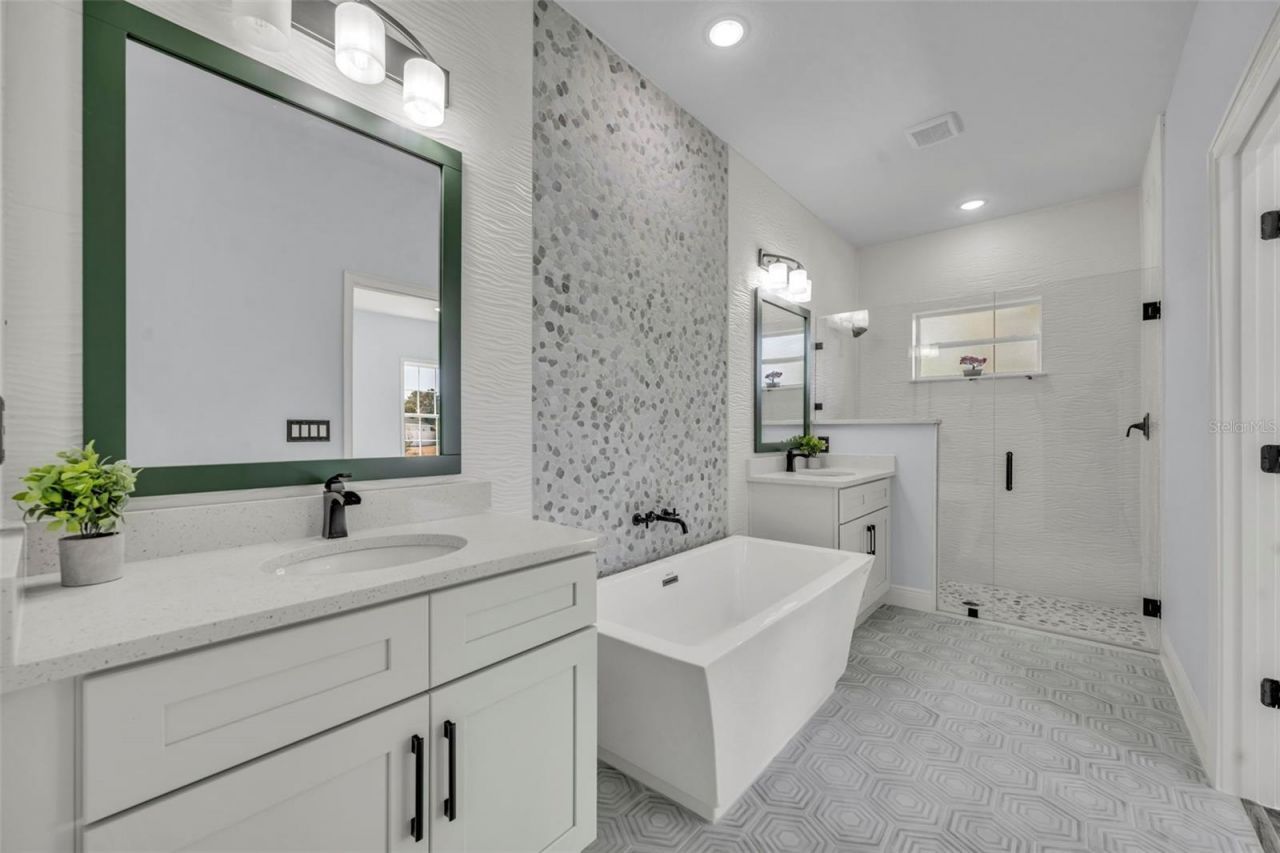 256 Hibiscus Lane, Poinciana, FL 34759 Photo