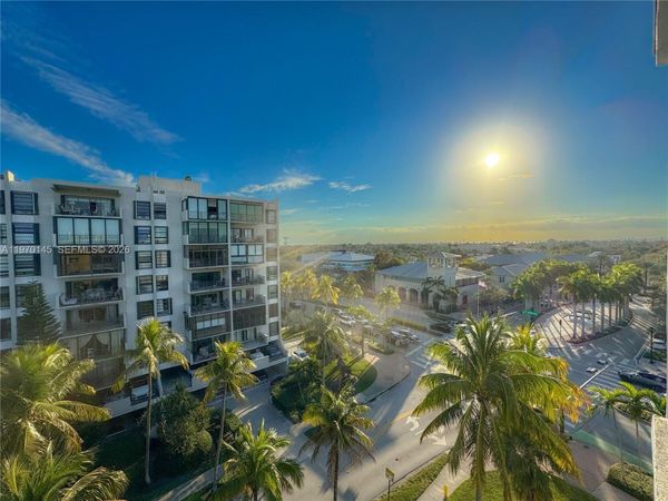 555 Crandon Blvd, Unit 82, Key Biscayne, FL 33149