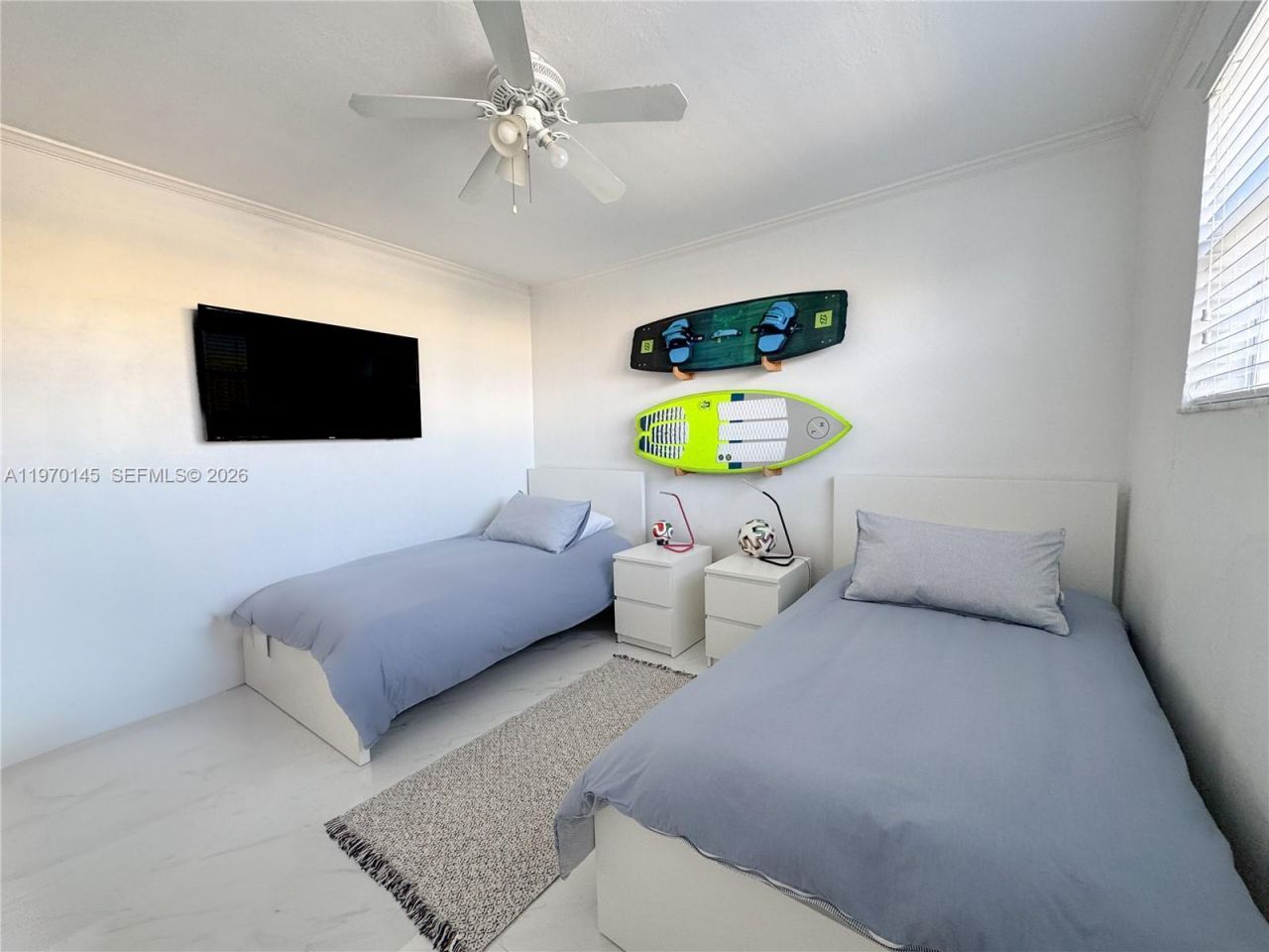 555 Crandon Blvd, Unit 82, Key Biscayne, FL 33149 Photo