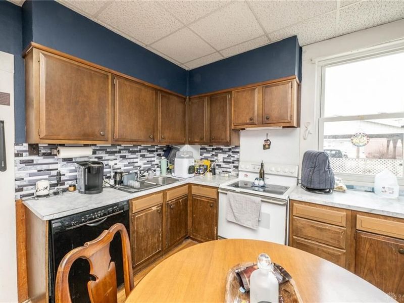 210 Central Avenue, Greenville, OH 45331 Photo 11