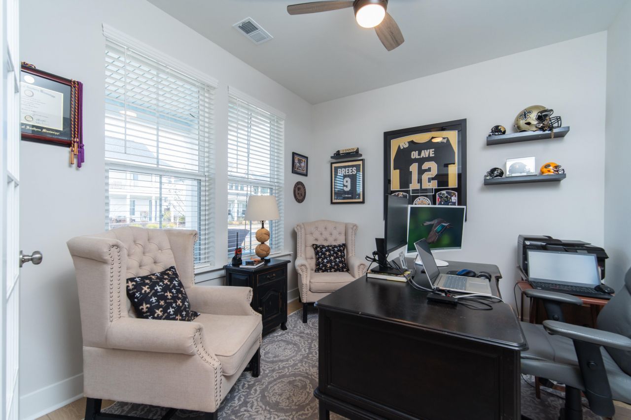 315 Eclipse Street Photo 10