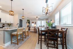 315 Eclipse Street photo 4