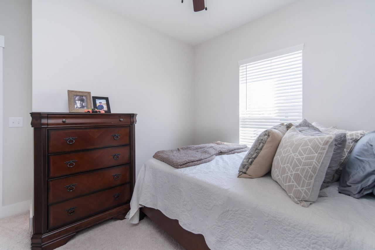 315 Eclipse Street Photo 32