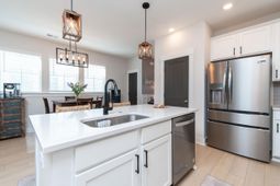 315 Eclipse Street photo 4