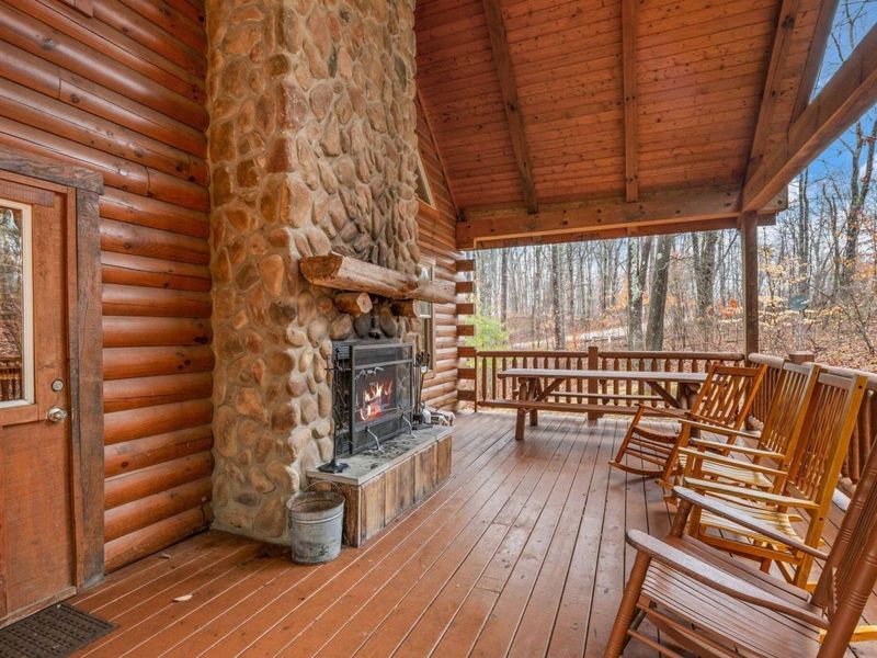 19433 Linden Road, Logan, OH 43138 Photo 4