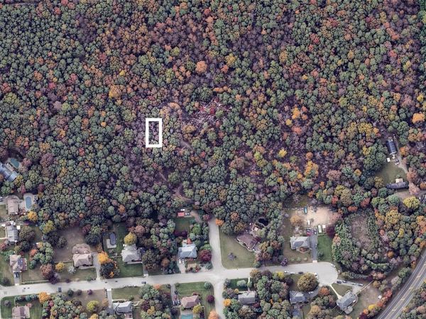 Willow Street , Brookhaven, NY 11719