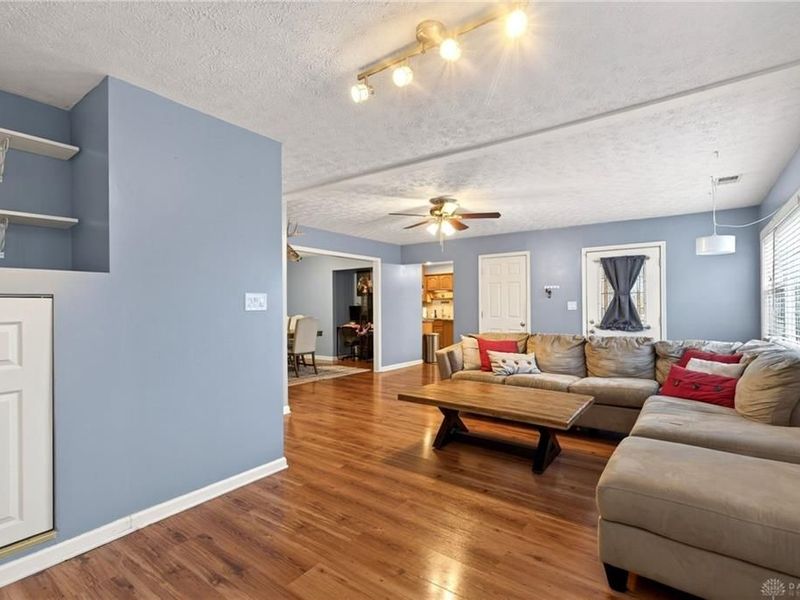 1237 Hemlock Drive, Fairborn, OH 45324 Photo 2