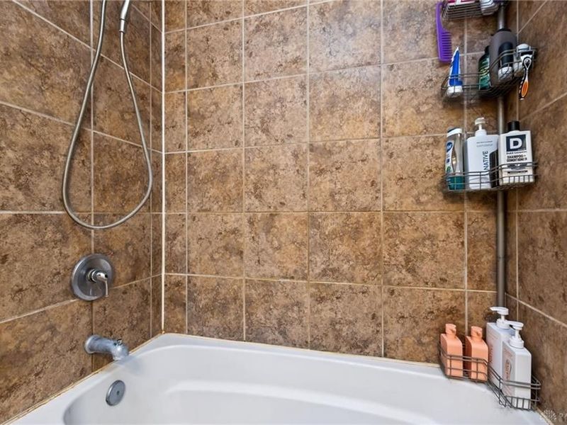 1237 Hemlock Drive, Fairborn, OH 45324 Photo 25