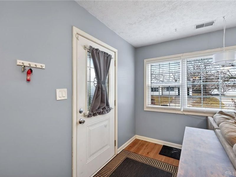 1237 Hemlock Drive, Fairborn, OH 45324 Photo 4