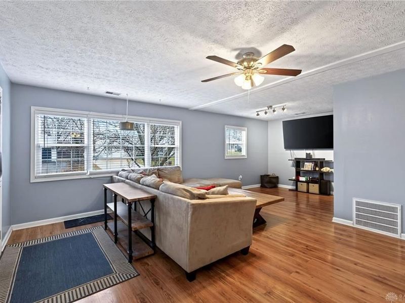 1237 Hemlock Drive, Fairborn, OH 45324 Photo 6