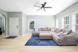 510 Hay Hill Ln. photo 4