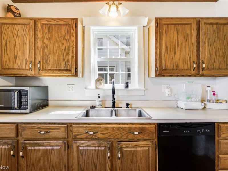 203 Hager Street, Hubbard, OH 44425 Photo 10