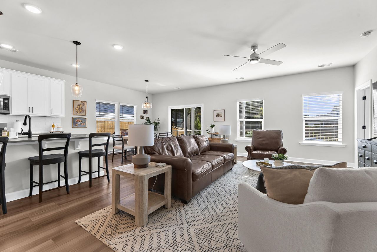 1434 Arabella Street Street Photo 15