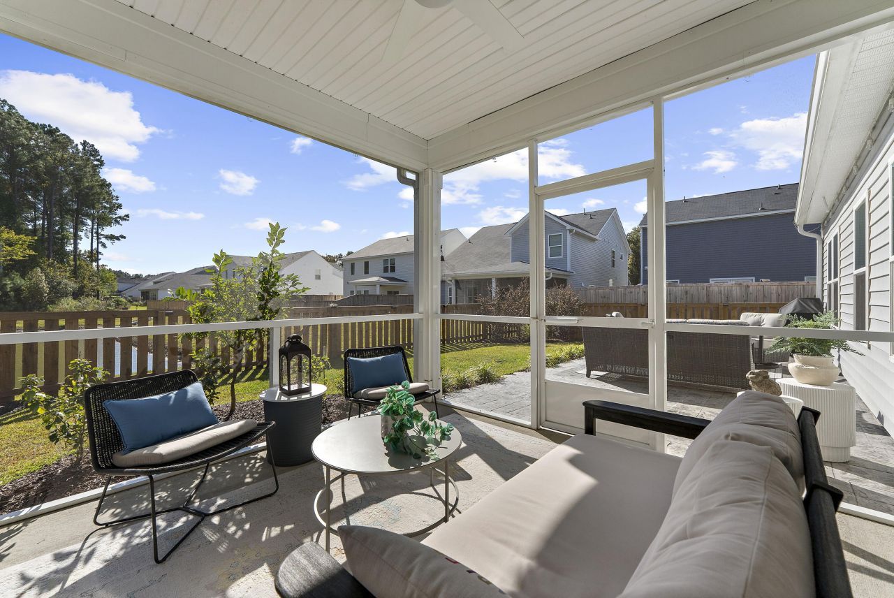 1434 Arabella Street Street Photo 16