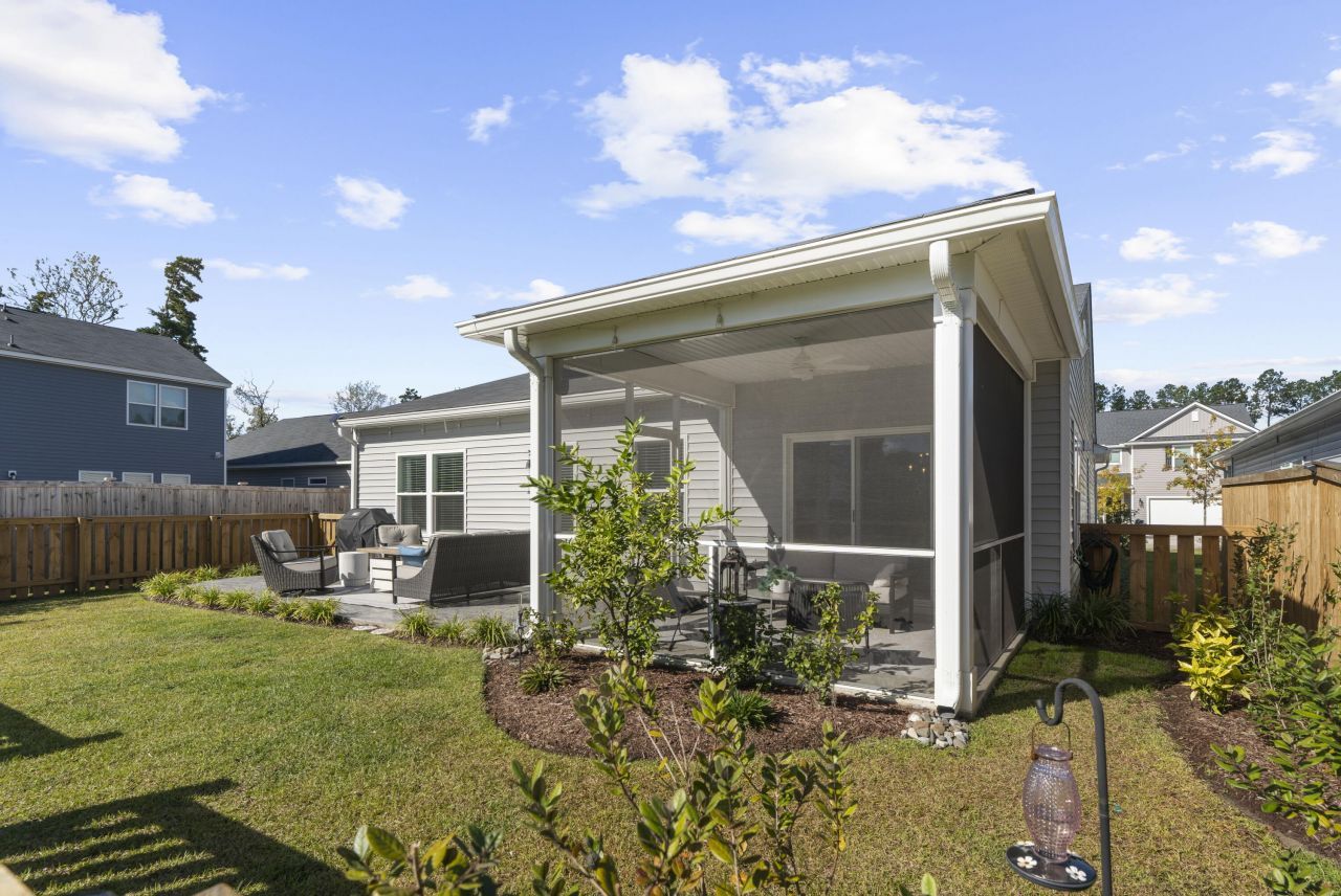 1434 Arabella Street Street Photo 17