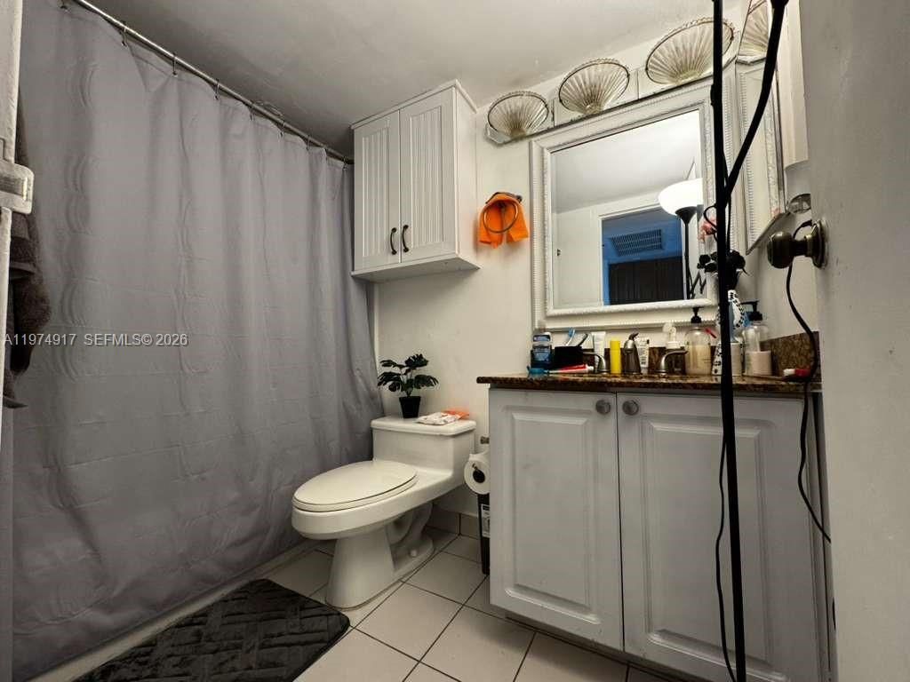 19201 Collins Av, Unit 432, Sunny Isles Beach, FL 33160 Photo