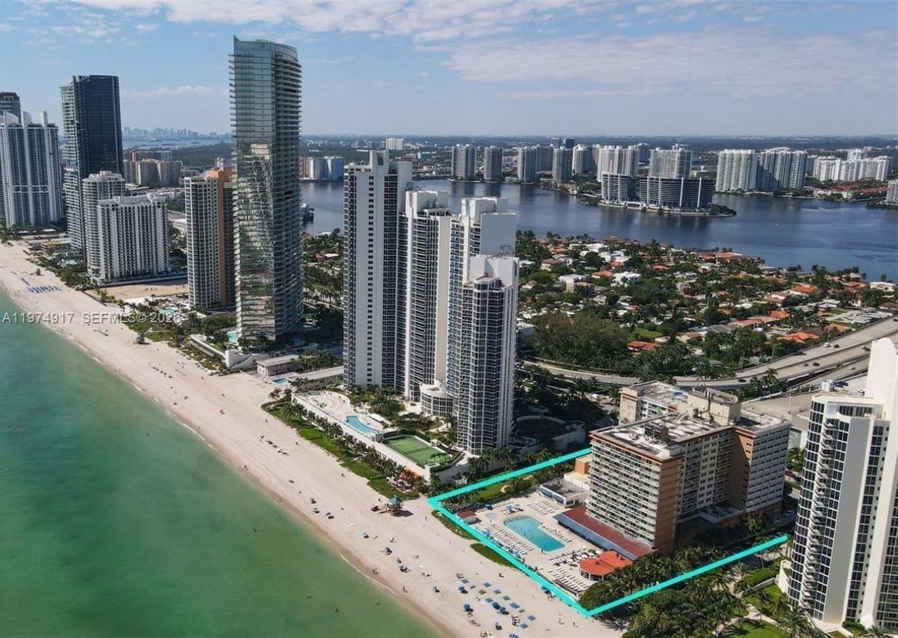 19201 Collins Av, Unit 432, Sunny Isles Beach, FL 33160 Photo