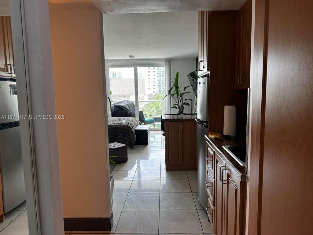 19201 Collins Av, Unit 432, Sunny Isles Beach, FL 33160 Photo