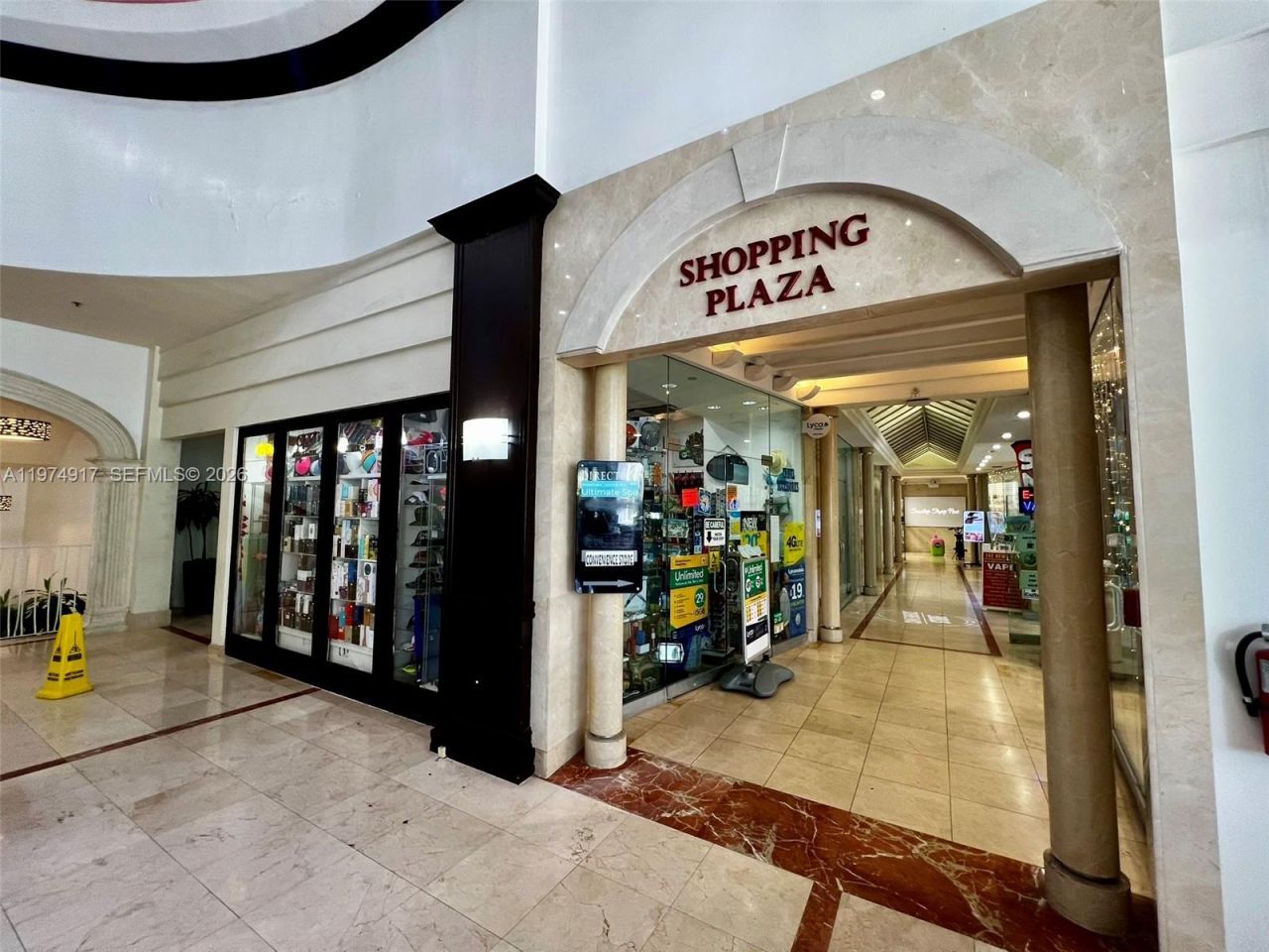 19201 Collins Av, Unit 432, Sunny Isles Beach, FL 33160 Photo