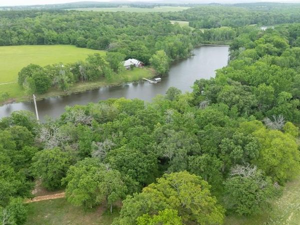 16602 Tx-19 , Palestine, TX 75803