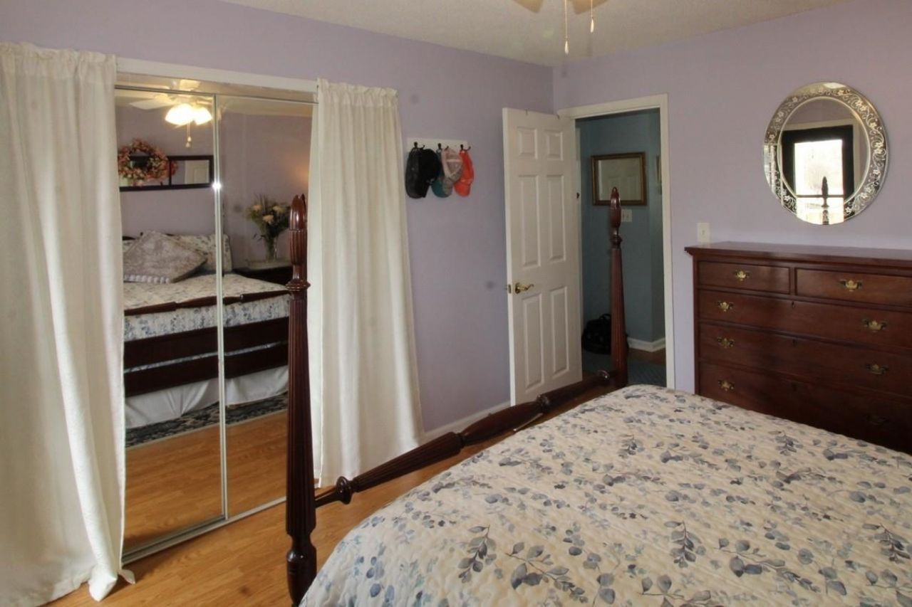 510 Fairwood Lakes Dr.  Photo 19