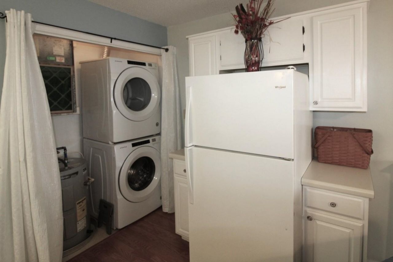 510 Fairwood Lakes Dr.  Photo 21