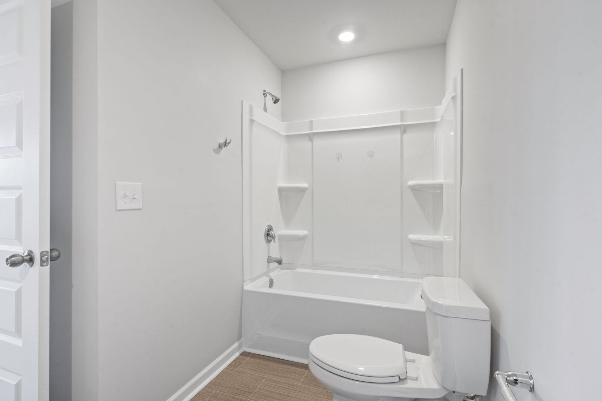 543 Sea Sparrow St. Photo 32