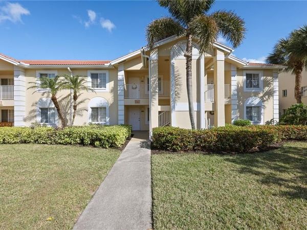 7756 Jewel LN , Unit 204, NAPLES, FL 34109