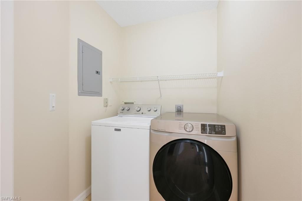 7756 Jewel Ln, Unit 204, Naples, FL 34109 Photo