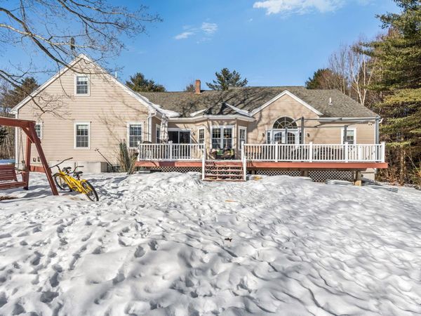 78 Sunset Boulevard , Turner, ME 04282