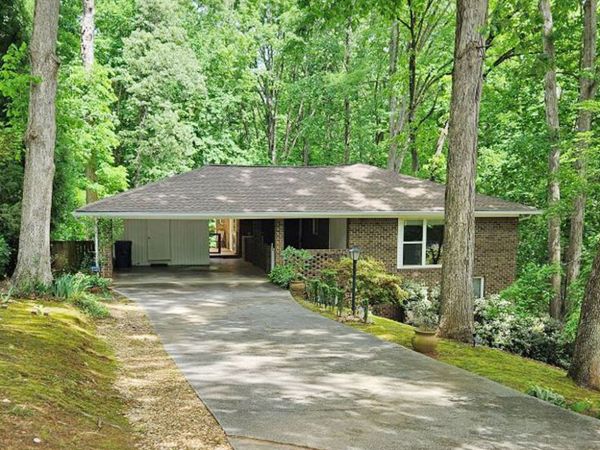 1146 Lakeshore Drive, Gainesville, GA 30501