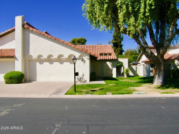 5776 N SCOTTSDALE Road, Paradise Valley, AZ 85253