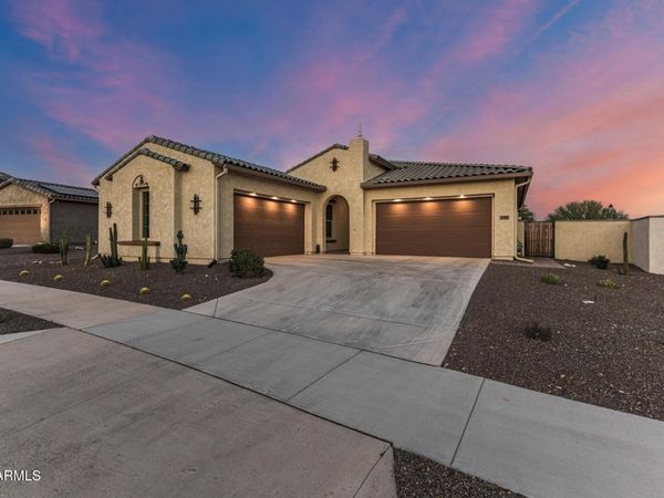 5281 N 205TH Lane, Buckeye, AZ 85396