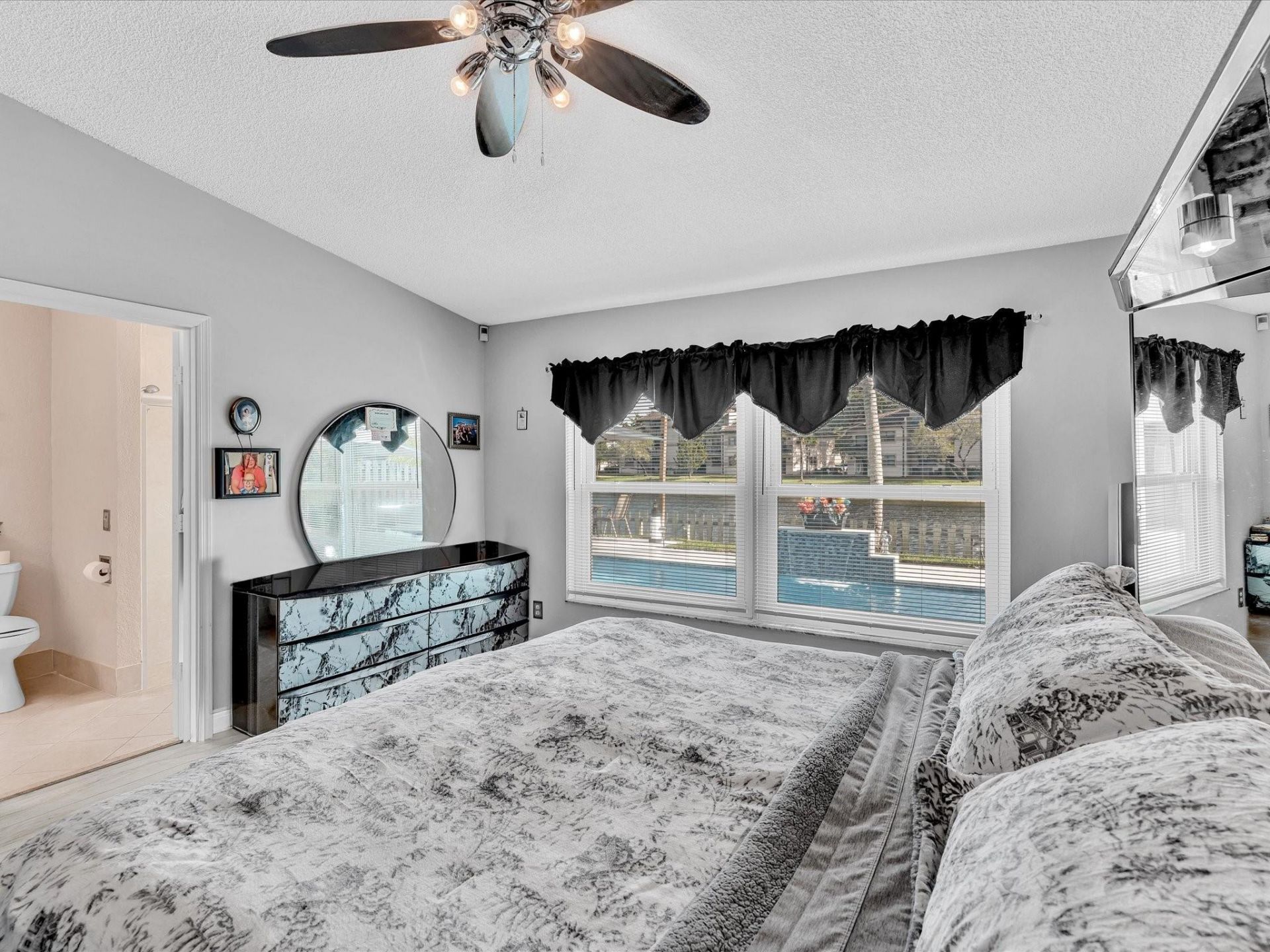 9816 NW 41st Street, Sunrise, FL 33351 Photo