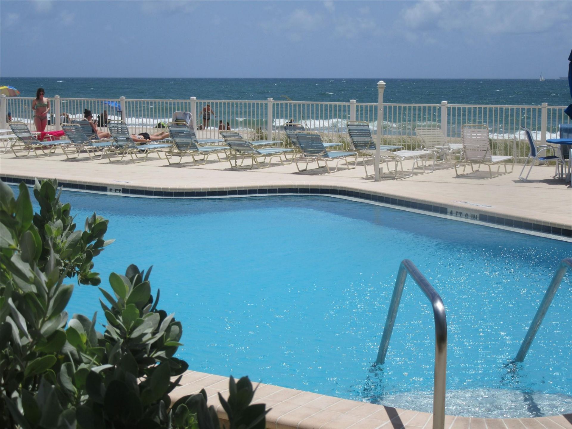 4050 N Ocean Drive, Unit 505, Lauderdale by the Sea, FL 33308 Photo