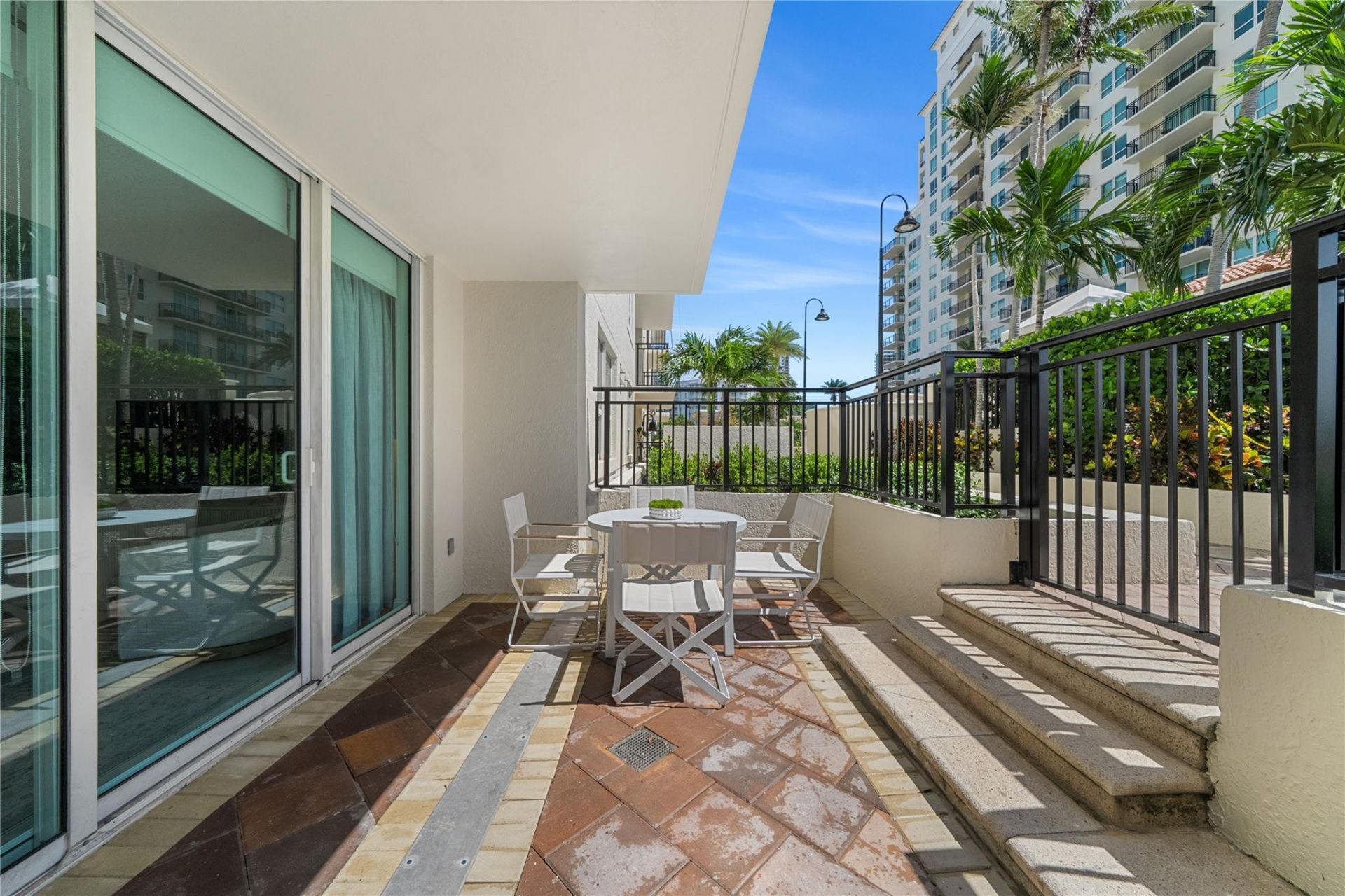 610 W Las Olas Boulevard, Unit 721N, Fort Lauderdale, FL 33312 Photo