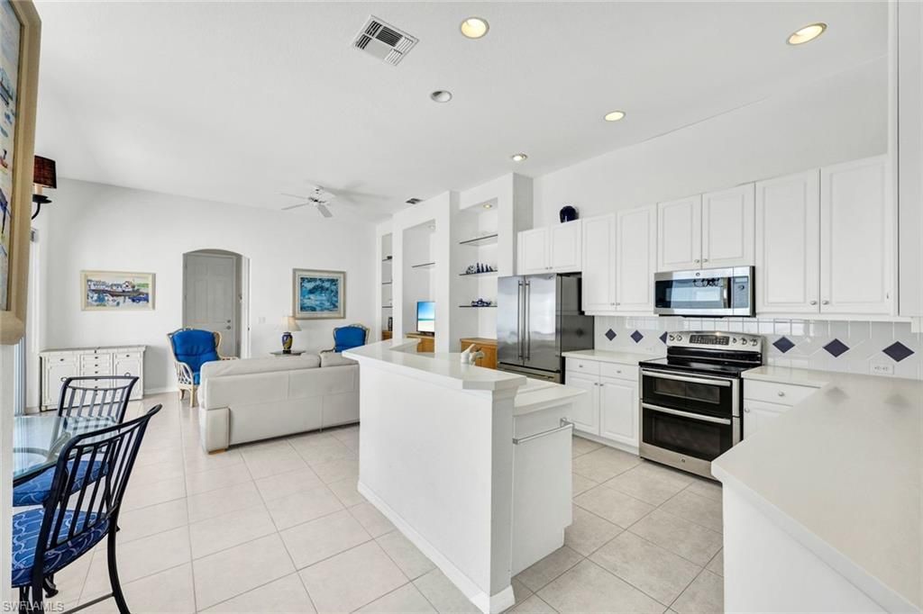 25411 Alicante Dr, Bonita Springs, FL 34134 Photo