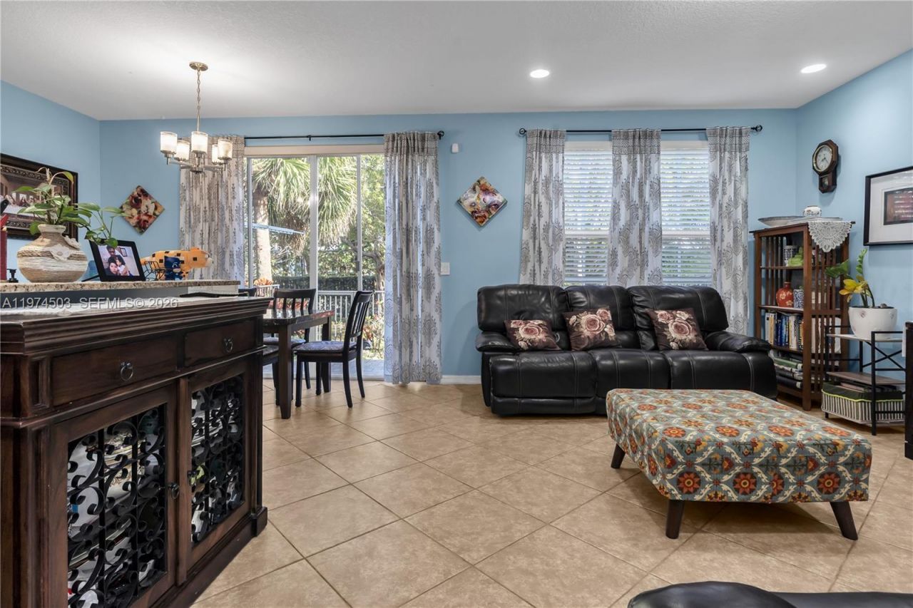 4673 Tara Cove Way, West Palm Beach, FL 33417 Photo