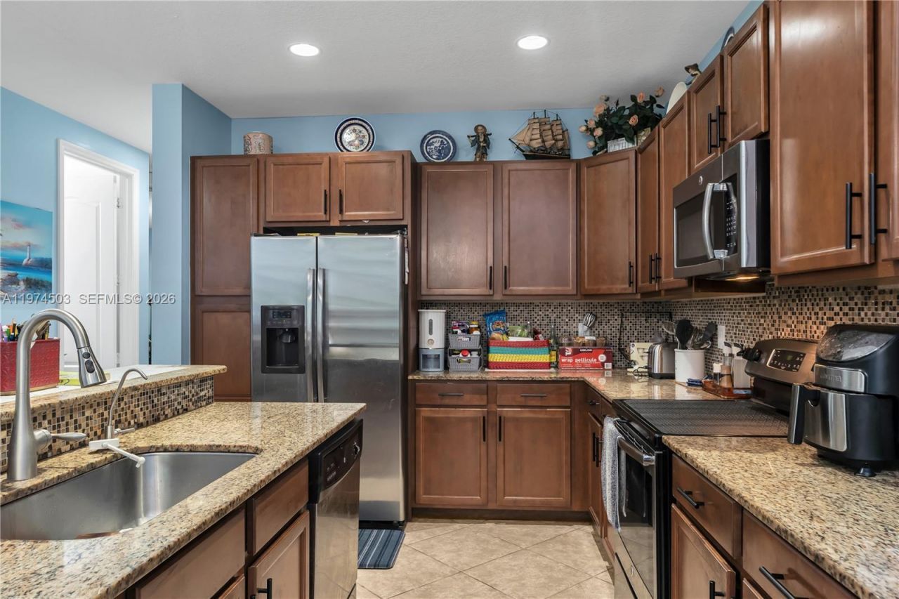 4673 Tara Cove Way, West Palm Beach, FL 33417 Photo
