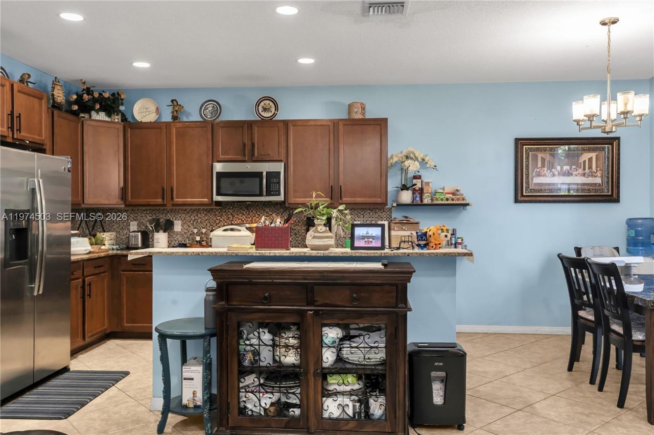 4673 Tara Cove Way, West Palm Beach, FL 33417 Photo