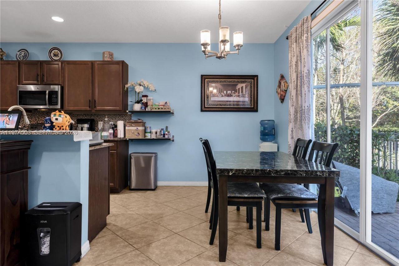 4673 Tara Cove Way, West Palm Beach, FL 33417 Photo