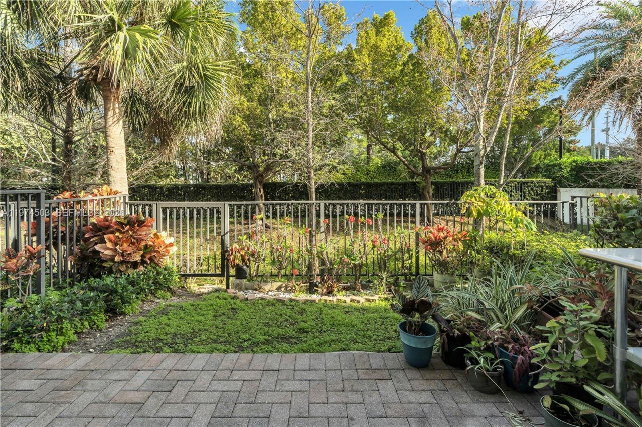 4673 Tara Cove Way, West Palm Beach, FL 33417 Photo