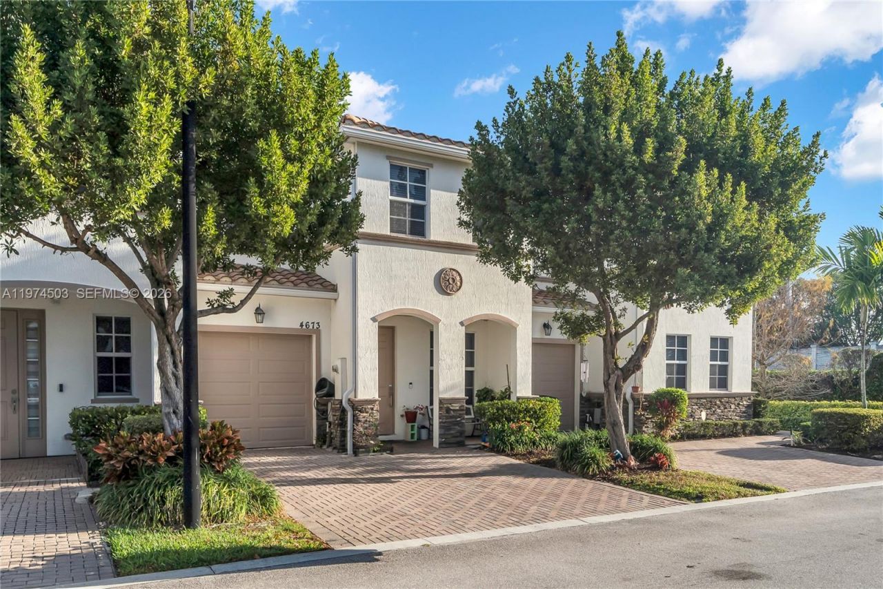 4673 Tara Cove Way, West Palm Beach, FL 33417 Photo