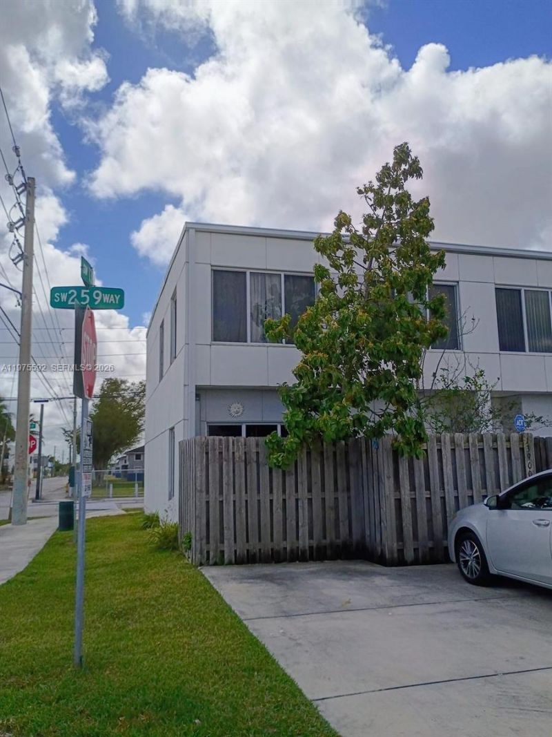 13900 SW 259th Way, Homestead, FL 33032 Photo