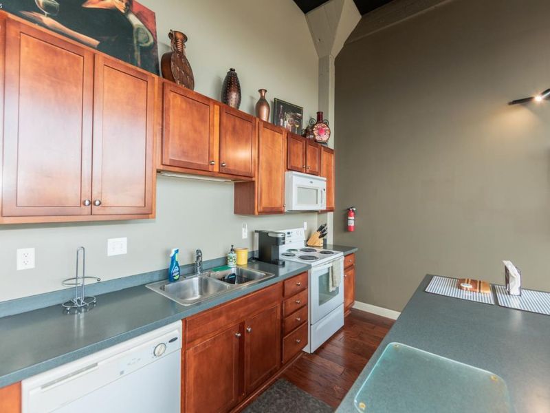 401 W Shoreline Drive, Unit 213, Sandusky, OH 44870 Photo 15