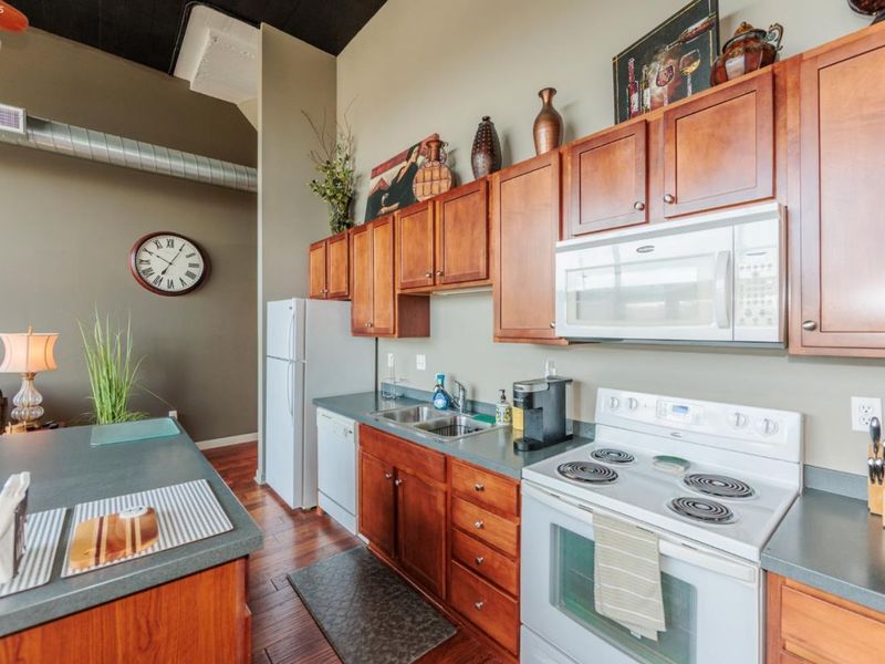 401 W Shoreline Drive, Unit 213, Sandusky, OH 44870 Photo 16