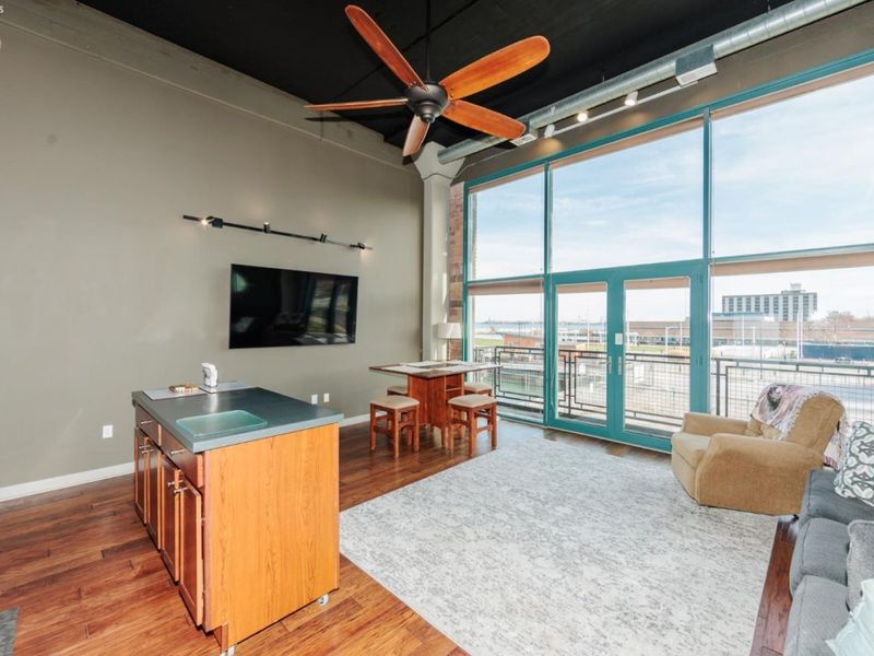 401 W Shoreline Drive, Unit 213, Sandusky, OH 44870 Photo 8