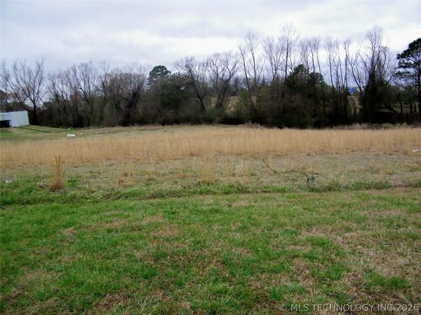 5 E Washington , Idabel, OK 74745